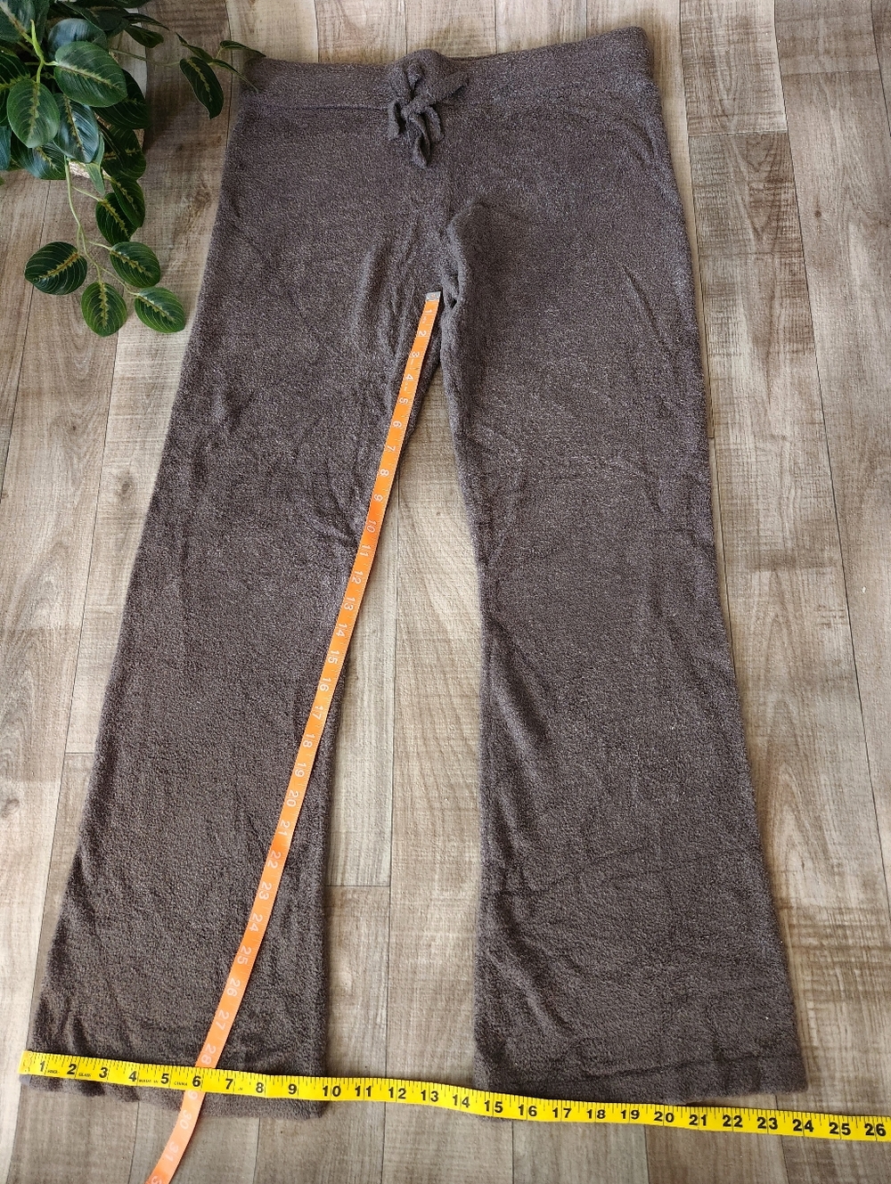 Barefoot Dreams Bamboo Chic Lite Pant in Cocoa Size Large - Picture 10 of 15